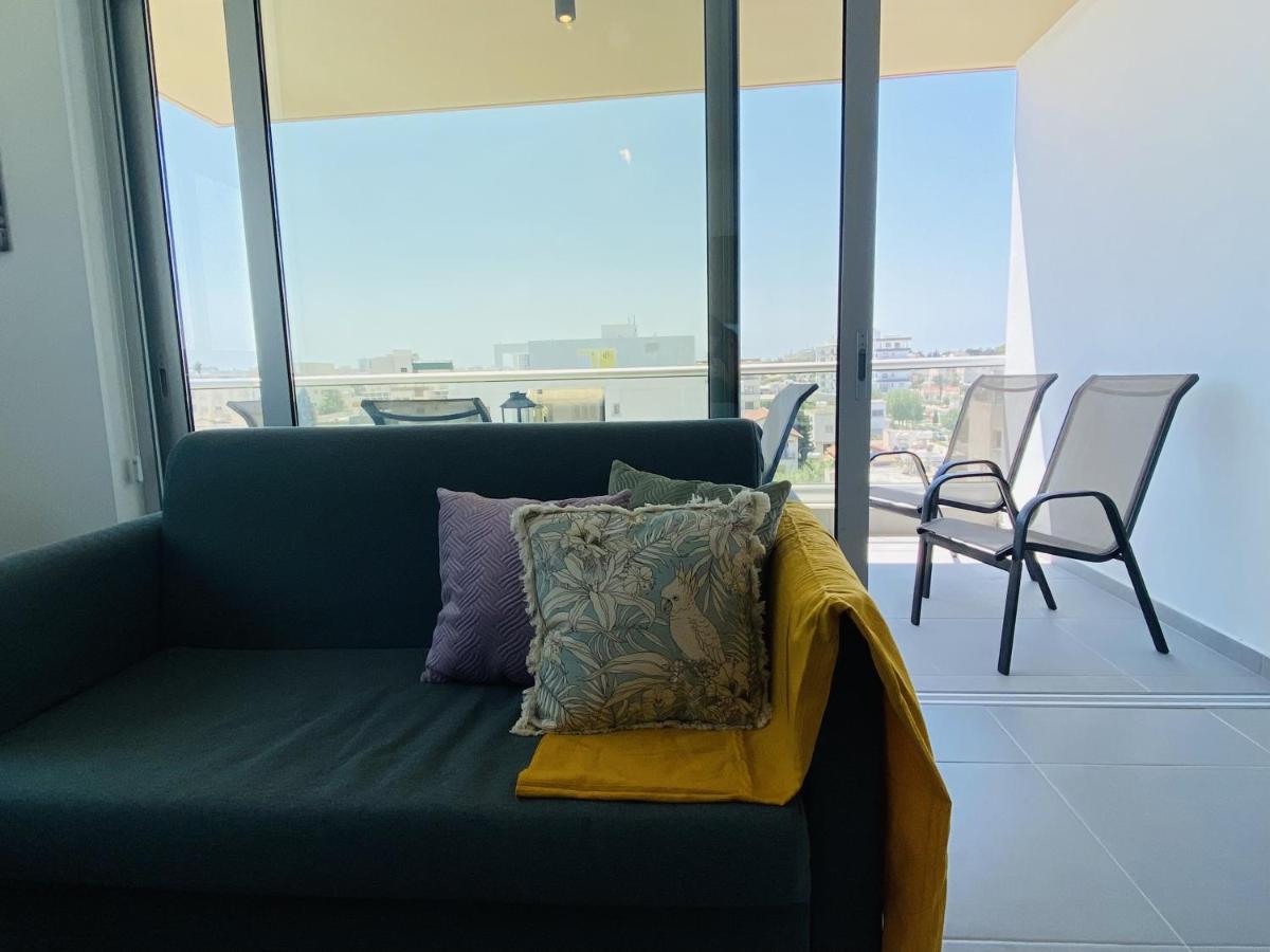 Silver Line 1-Bedroom Apartment In 拉纳卡 外观 照片