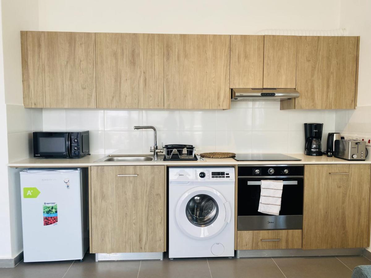 Silver Line 1-Bedroom Apartment In 拉纳卡 外观 照片