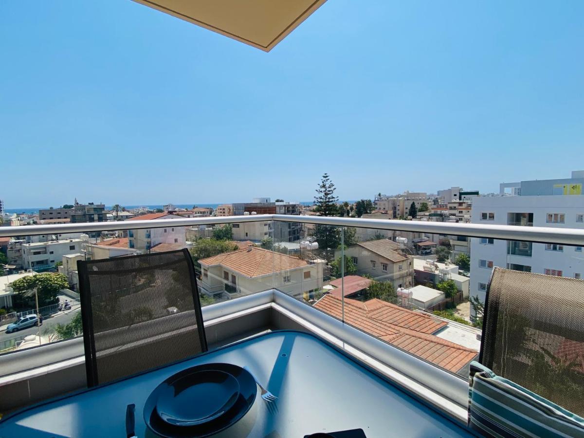 Silver Line 1-Bedroom Apartment In 拉纳卡 外观 照片