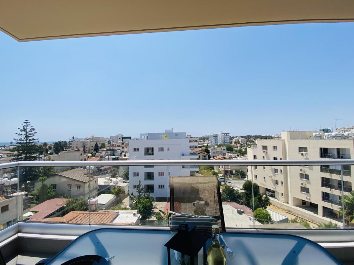 Silver Line 1-Bedroom Apartment In 拉纳卡 外观 照片