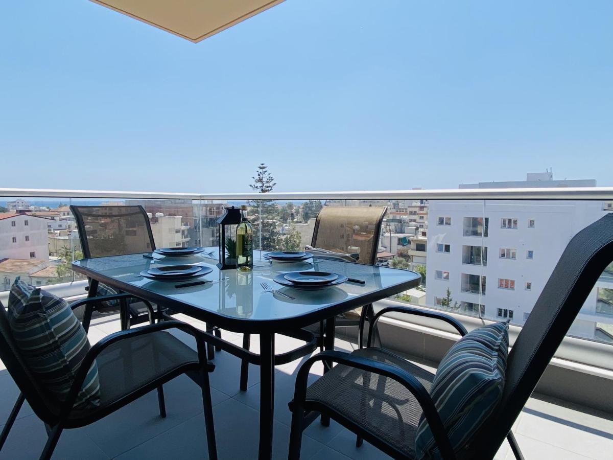 Silver Line 1-Bedroom Apartment In 拉纳卡 外观 照片